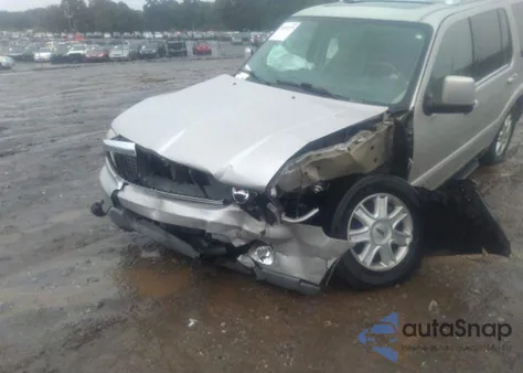 2004 Lincoln Aviator z USA, uszkodzony, nr VIN 5LMEU88H94ZJ40089